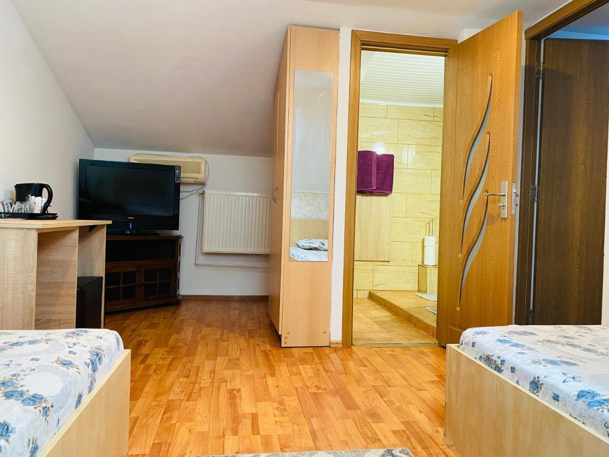 Casa Adriana Hotel Herkulesfürdő Kültér fotó