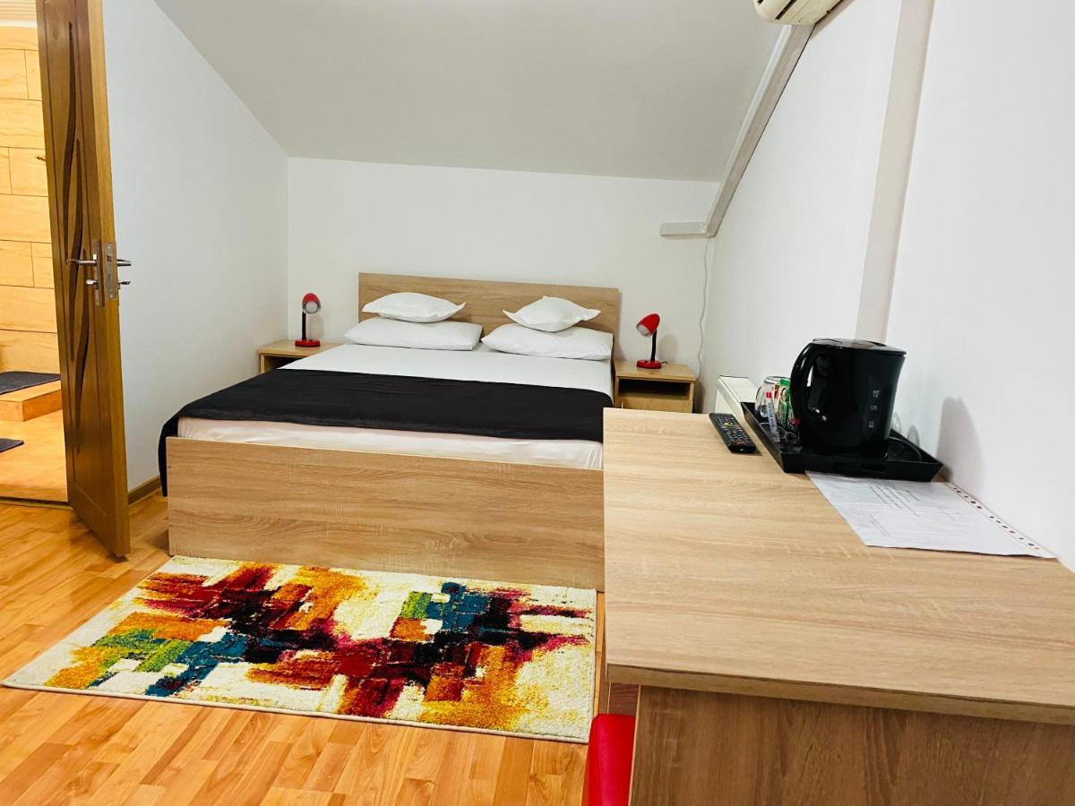 Casa Adriana Hotel Herkulesfürdő Kültér fotó