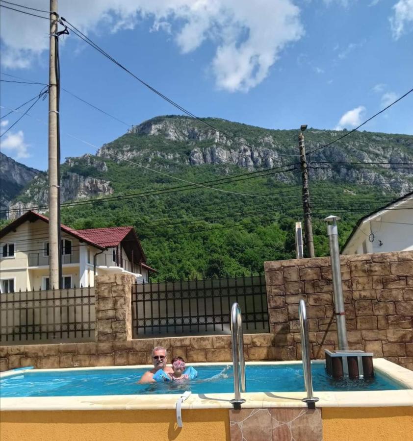 Casa Adriana Hotel Herkulesfürdő Kültér fotó